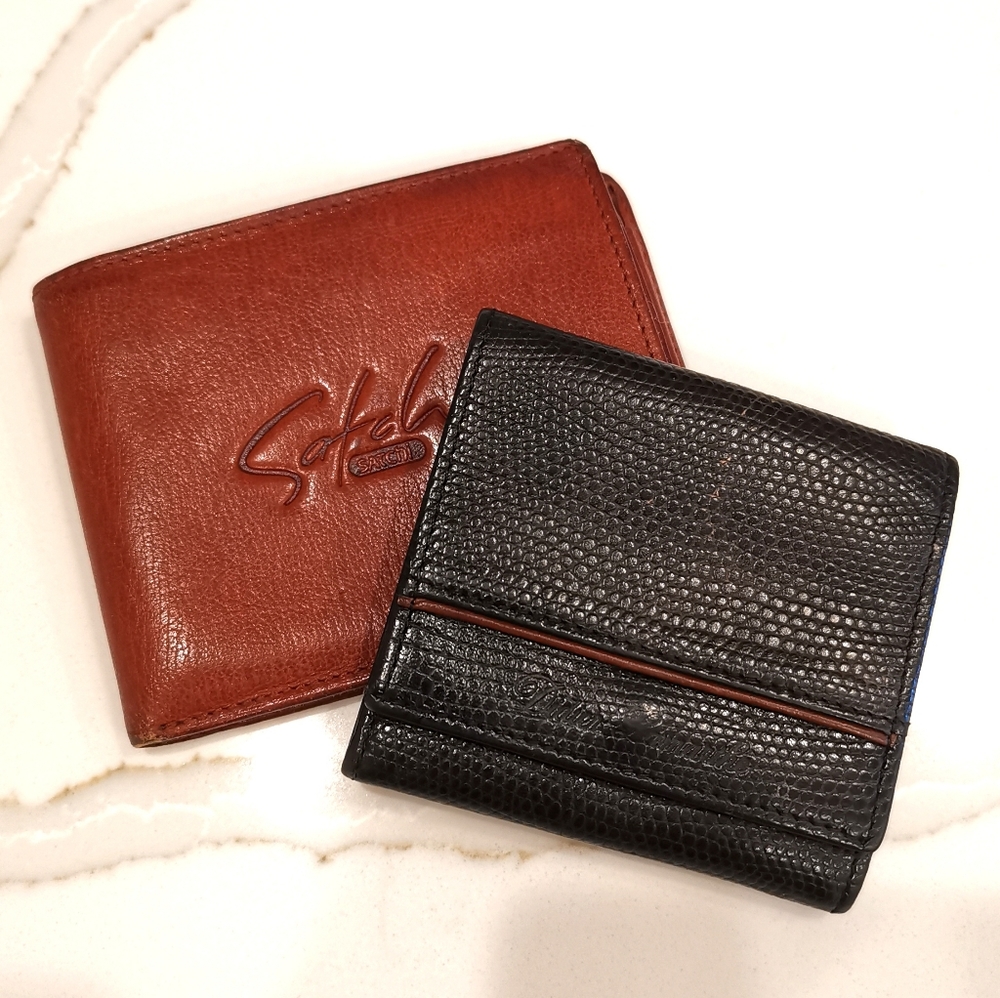 3 / $40 Set of 2 Vintage wallet & coin wallet